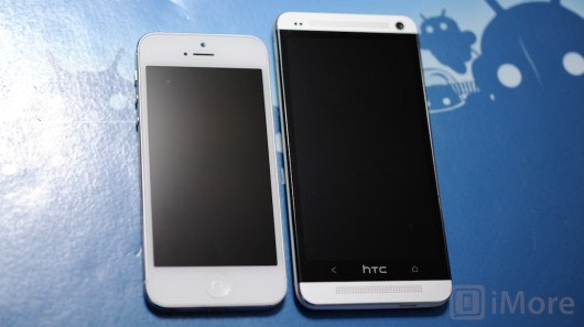 iphone_5_vs_htc_one_04