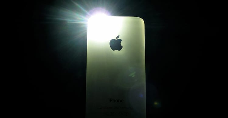 iphone flash