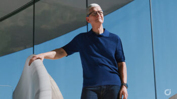 Tim Cook risponde: "Siamo in ritardo nello sviluppo dell'AI, ma la nostra sarà la migliore"